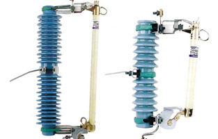 雷爾沃電器有限公司以高壓電器產品作為自己的核心產業，以產品設計為主導，主要研發生產戶內外高壓真空斷路器，高壓負荷開關，隔離開關，熔斷器，互感器，避雷器，接地開關，六氟化硫開關等產品。產品廣泛應用于各等級電網，風能發電廠，太陽能發電廠，核電，水電等領域。今天雷爾沃作為高壓熔斷器的生產廠家來告訴你：高壓熔斷器型號含義及組成，讓你對高壓熔斷器有個新的認識。
